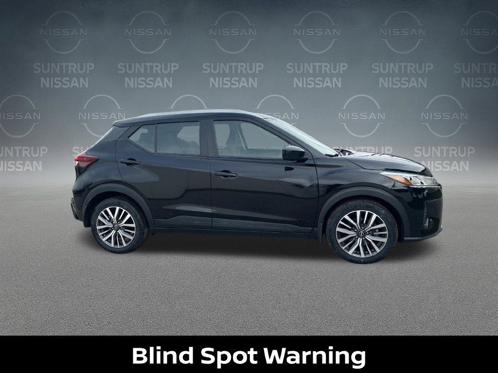 Certified 2024 Nissan Kicks SV FWD image 7