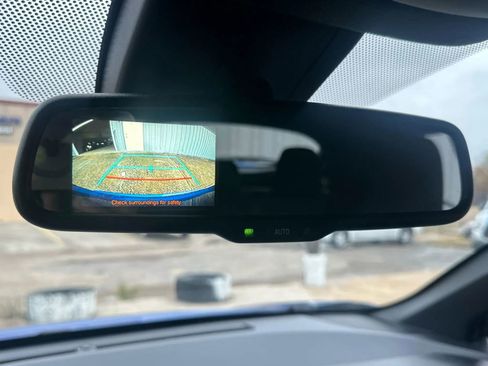 Used 2018 Toyota C-HR image 27