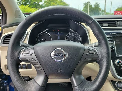 Certified 2022 Nissan Murano SL w/ SL Moonroof Package FWD image 24