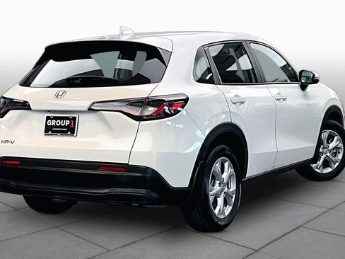 Used 2024 Honda HR-V LX image 11