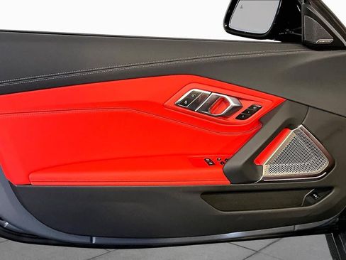 Used 2026 BMW Z4 sDrive30i w/ Premium Package RWD image 20