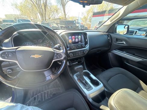 Used 2017 Chevrolet Colorado LT image 13