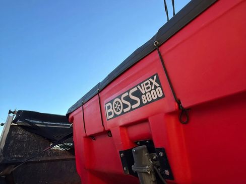 Used 2005 Ford F450 4x4 Regular Cab Super Duty image 17