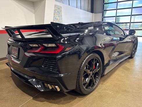 Used 2022 Chevrolet Corvette Stingray Premium Conv w/ Z51 Performance Package RWD image 34