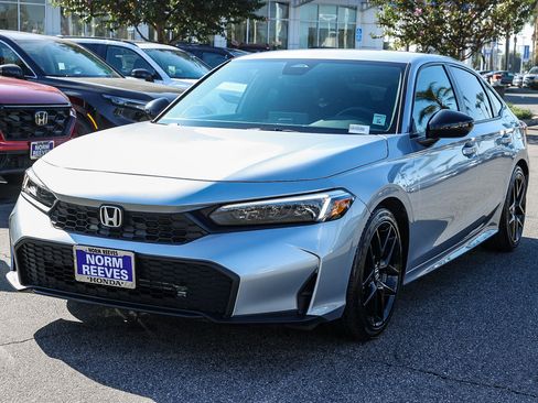 Used 2025 Honda Civic Sport image 7