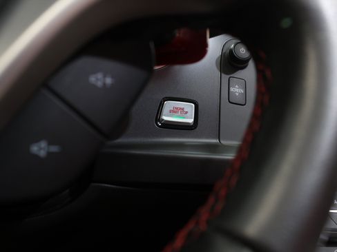 Used 2017 Chevrolet Corvette Grand Sport RWD image 69