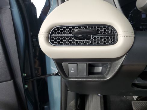 New 2026 Honda HR-V LX image 29