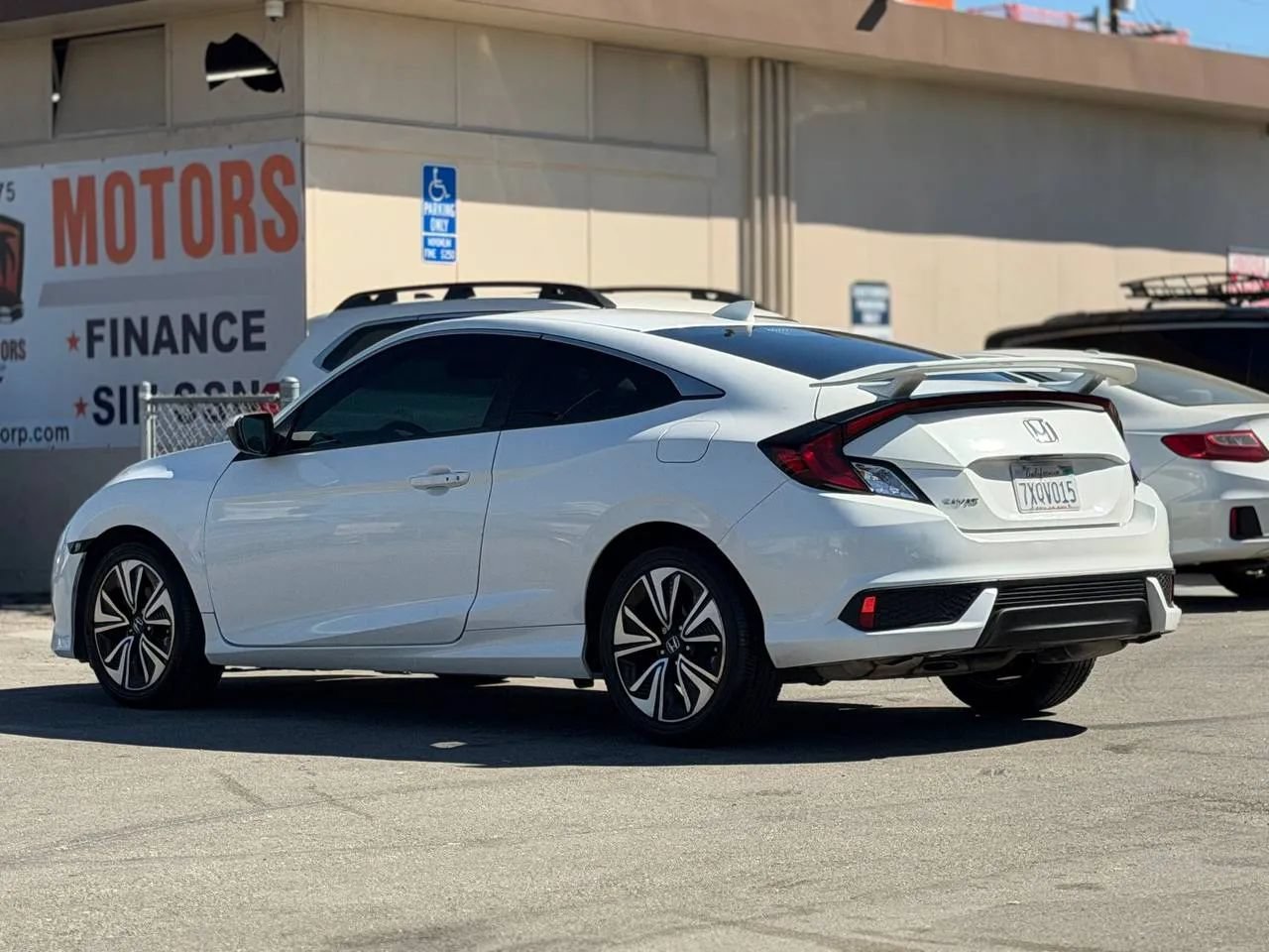 Used 2017 Honda Civic EX-T image 10