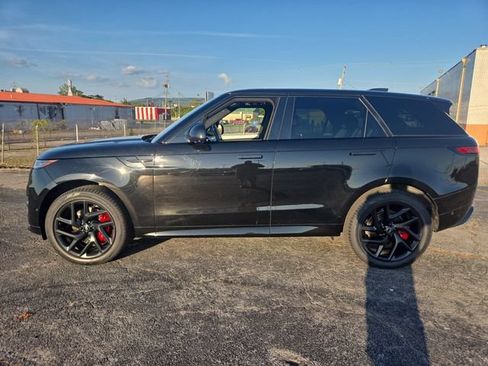 Used 2023 Land Rover Range Rover Sport SE Dynamic AWD/4WD image 5