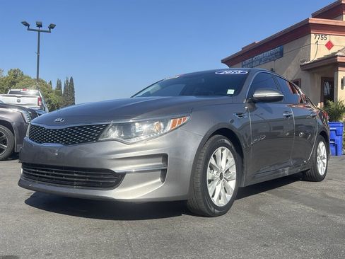 Used 2018 Kia Optima EX image 2