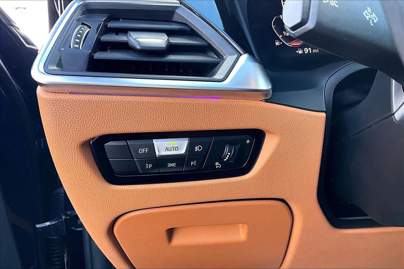 Used 2019 BMW 330i Sedan w/ Premium Package RWD image 36