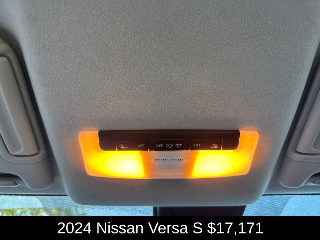 Used 2024 Nissan Versa S w/ Trunk Package FWD image 30