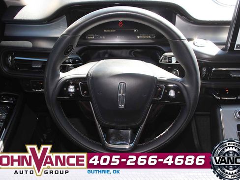 Used 2022 Lincoln Aviator AWD w/ Premium Package image 31