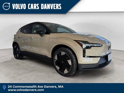 New 2026 Volvo EX30 Plus w/ Protection Package Premier