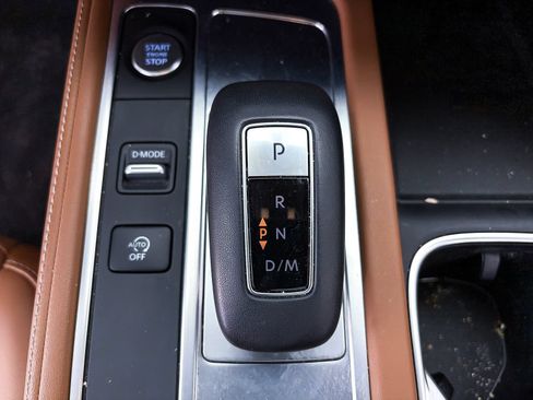 Used 2023 INFINITI QX60 Sensory w/ Vision Package AWD/4WD image 31
