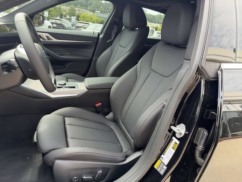 Used 2026 BMW i4 xDrive40i w/ Premium Package AWD/4WD image 14
