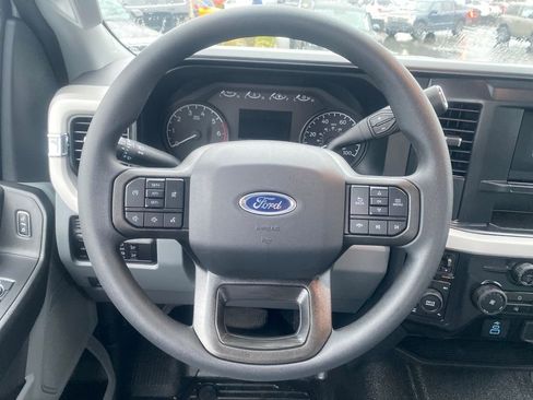 New 2026 Ford F250 XL w/ XL Chrome Package image 21