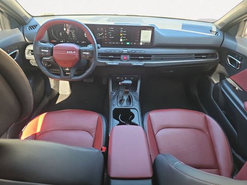 Certified 2025 Kia K4 GT-Line w/ GT-Line Premium Package image 2