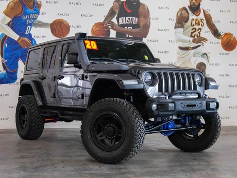 Used 2020 Jeep Wrangler Unlimited Rubicon AWD/4WD image 2