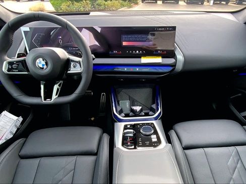 New 2026 BMW X3 xDrive30 w/ Premium Package image 5