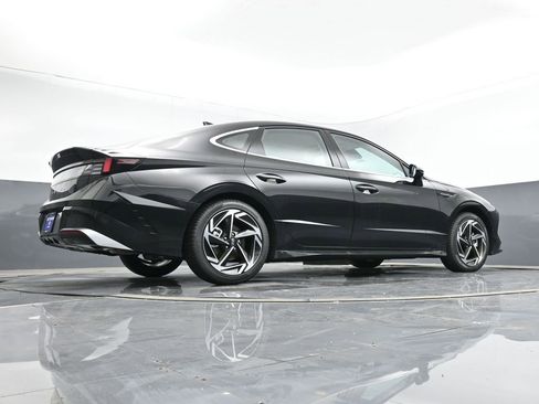 Used 2024 Hyundai Sonata SEL w/ Convenience Package image 13