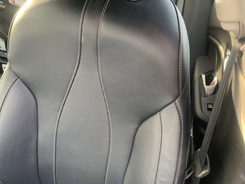 Used 2023 Acura TLX w/ Technology Package image 12