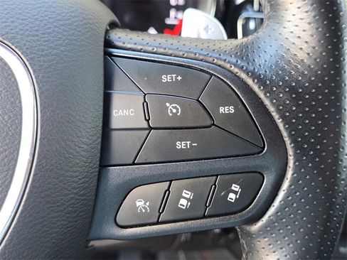 Used 2024 Dodge Durango GT image 30