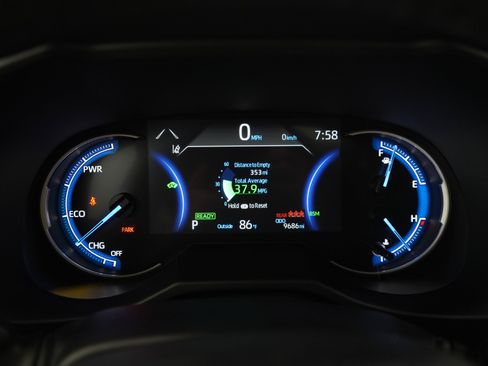 Used 2025 Toyota RAV4 XLE w/ Convenience Package AWD/4WD image 24