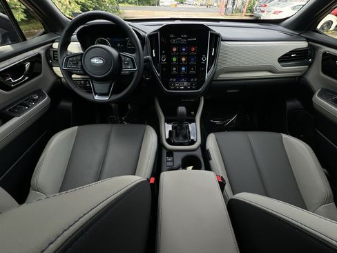 Used 2025 Subaru Forester Limited w/ Popular Package AWD/4WD image 30