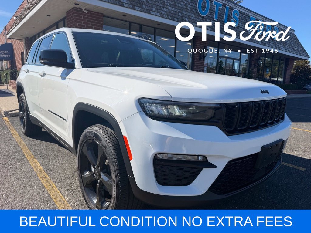Used 2024 Jeep Grand Cherokee Limited w/ Black Appearance Package AWD/4WD image 1