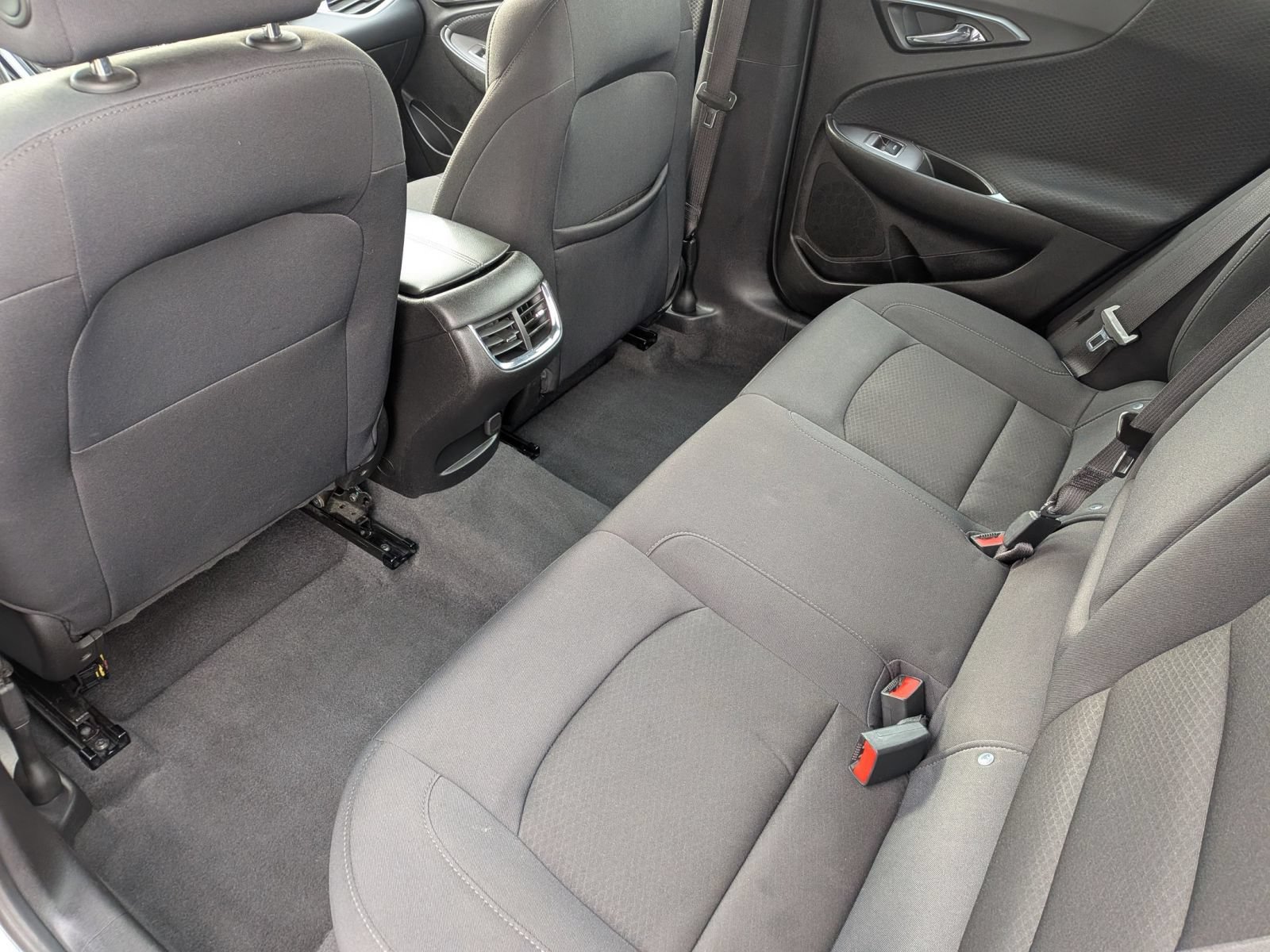 Used 2023 Chevrolet Malibu LT FWD image 29