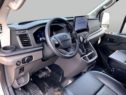 New 2026 Ford Transit 150 148 Medium Roof w/ Load Area Protection Package RWD image 6