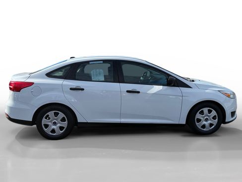 Used 2016 Ford Focus S FWD image 6