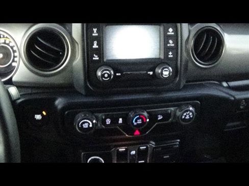 Used 2020 Jeep Wrangler Unlimited Sport w/ Cold Weather Group image 13