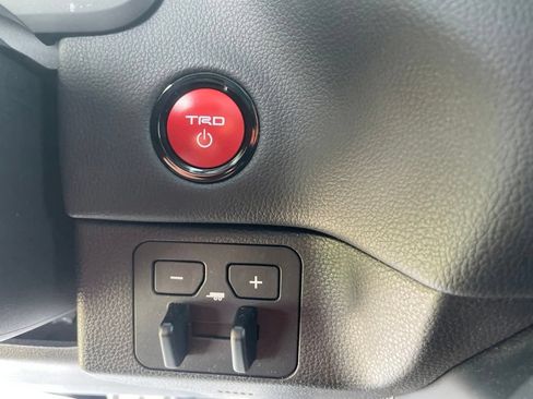 Used 2025 Toyota Sequoia TRD Pro AWD/4WD image 23