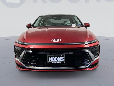 Used 2024 Hyundai Sonata SEL w/ Convenience Package FWD image 4