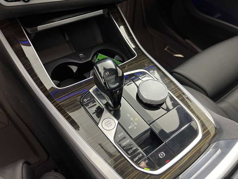 Used 2021 BMW X5 sDrive40i w/ Convenience Package image 9