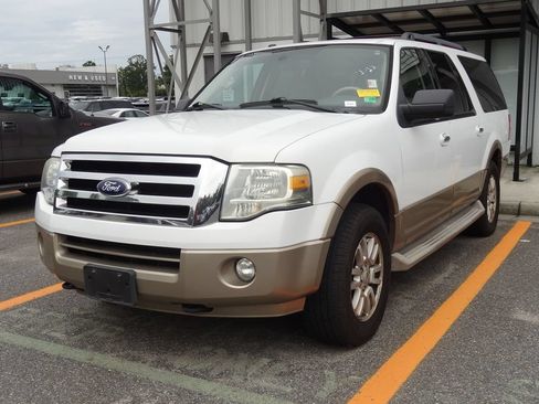 Used 2013 Ford Expedition EL XLT AWD/4WD image 3
