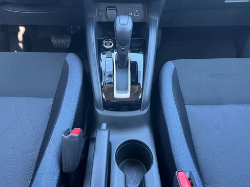 New 2025 Nissan Versa SV image 11