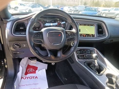 Used 2022 Dodge Challenger R/T w/ Blacktop Package image 26