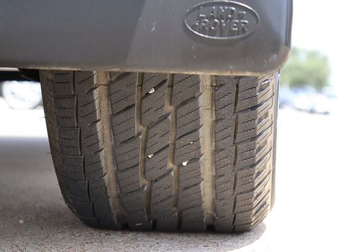 Used 2004 Land Rover Discovery SE image 50