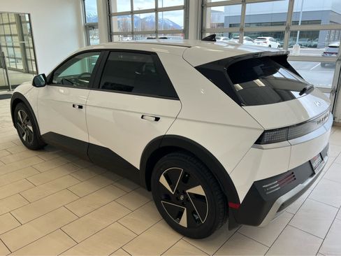 New 2026 Hyundai Ioniq 5 SEL image 11