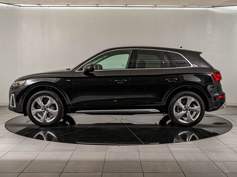 Used 2023 Audi Q5 2.0T Premium Plus w/ Premium Plus Package AWD/4WD image 8