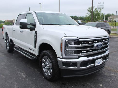 New 2026 Ford F250 Lariat w/ Chrome Package AWD/4WD image 11