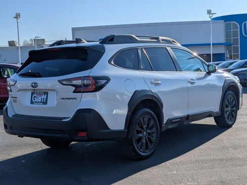 Used 2024 Subaru Outback Onyx Edition image 3