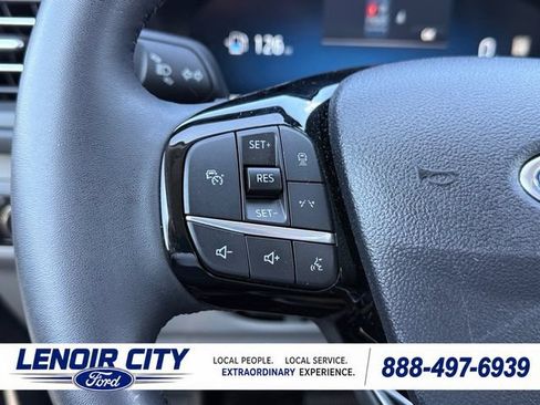 Used 2023 Ford Escape Active w/ Tech Pack #2 FWD image 20