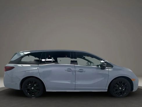 Used 2025 Honda Odyssey Sport-L image 6