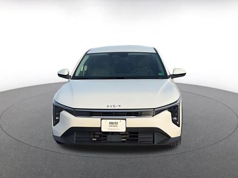 Used 2025 Kia K4 LXS image 4