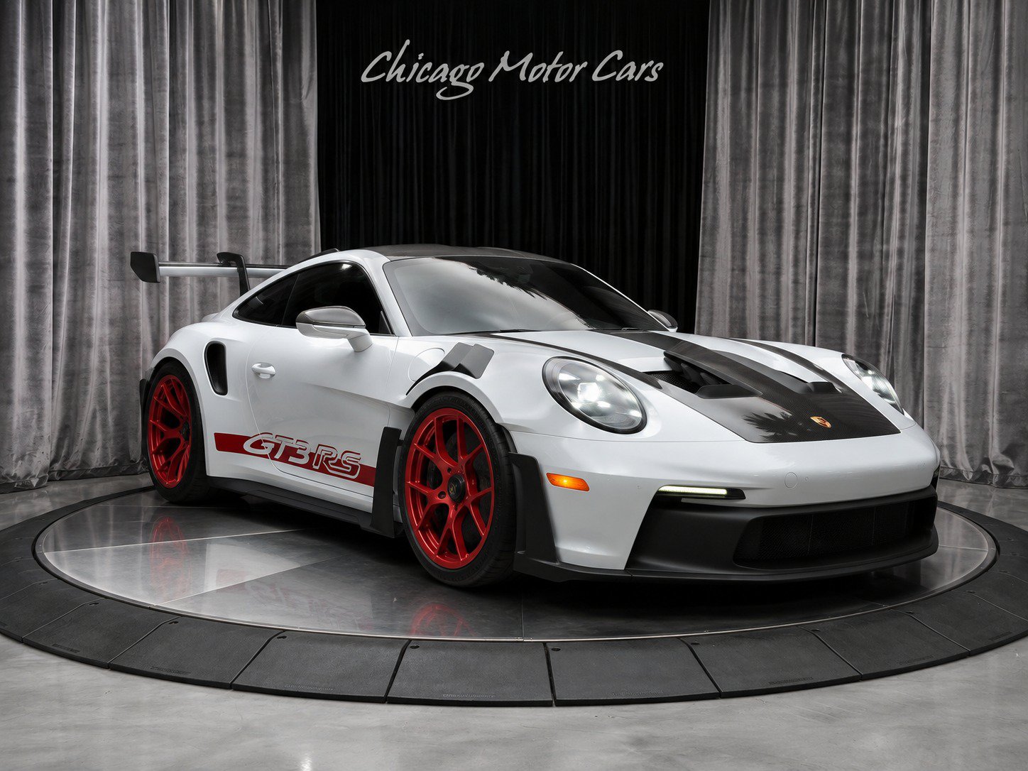Used 2024 Porsche 911 GT3 RS RWD image 4