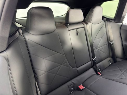 Used 2022 BMW iX xDrive50 w/ Sport Package image 40